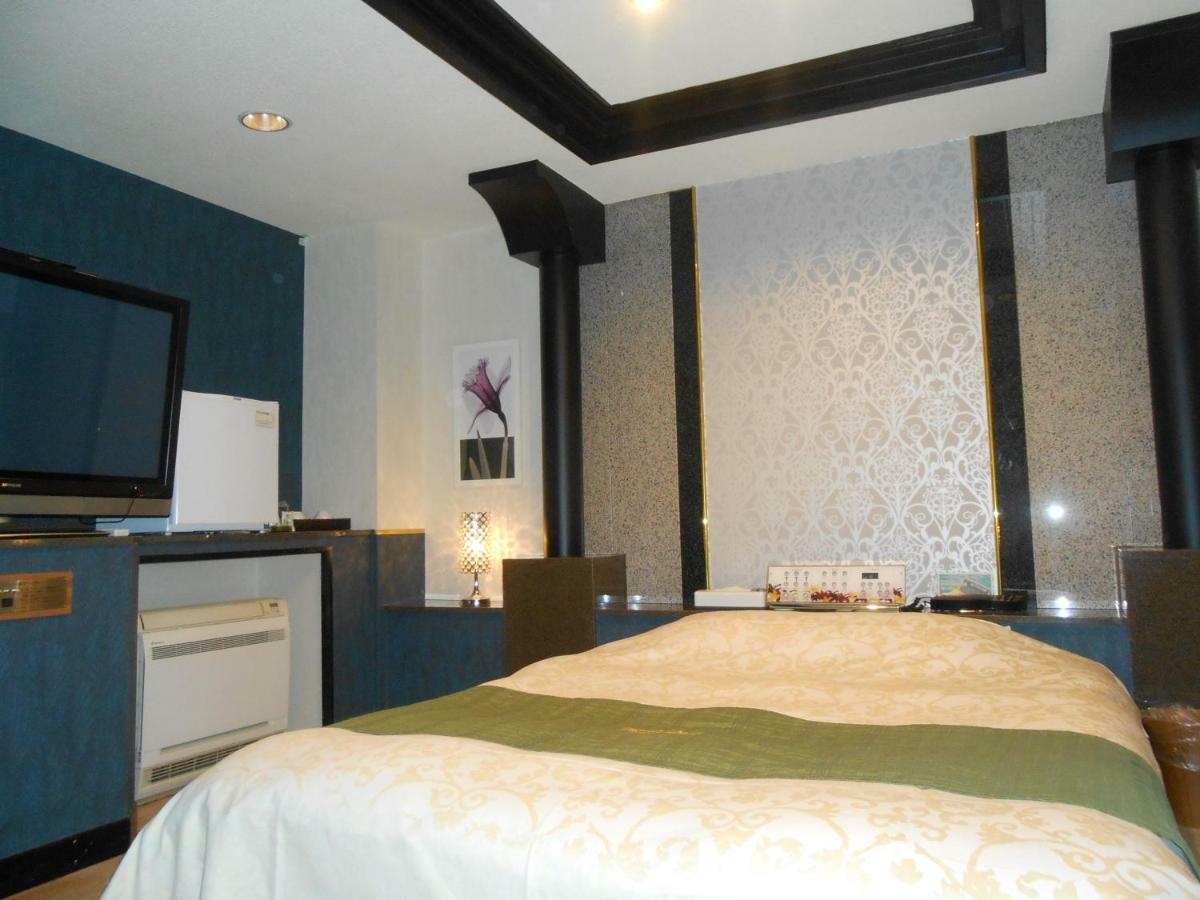 קאשיווה Hotel Regina (Adults Only) מראה חיצוני תמונה