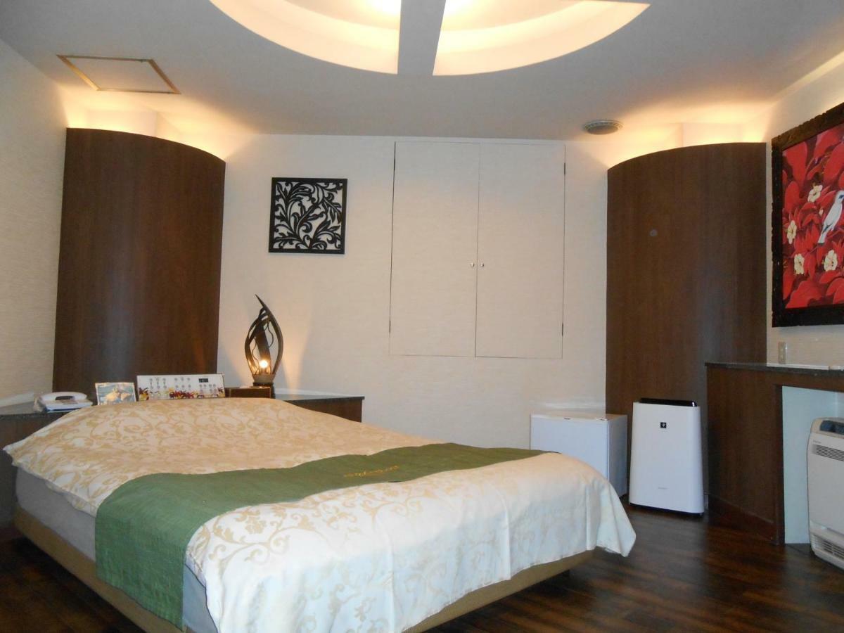 קאשיווה Hotel Regina (Adults Only) מראה חיצוני תמונה